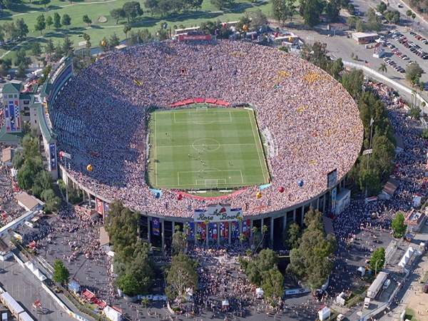 Sân vận động bóng đá lớn nhất thế giới