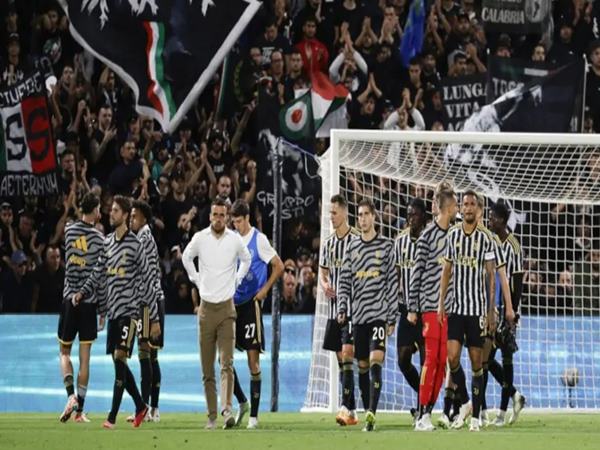 Juventus thua đau, Danilo nêu rõ suy nghĩ