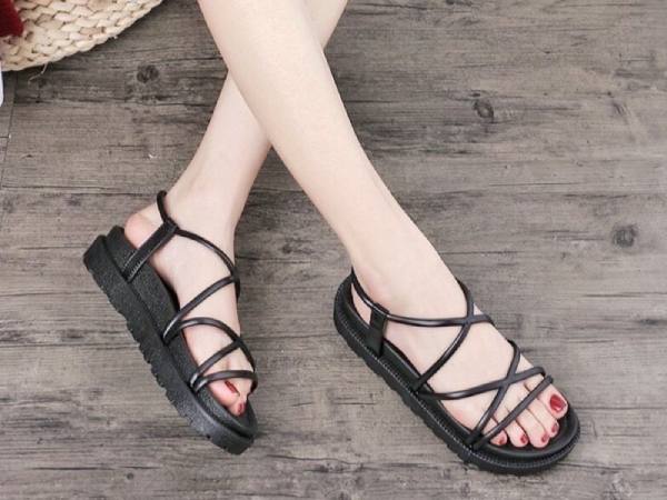 Nằm mơ thấy giày dép điềm xui xẻo hay cơ hội mới?