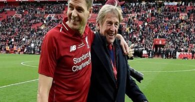 Những huyền thoại Liverpool ghi dấu ấn sâu đậm